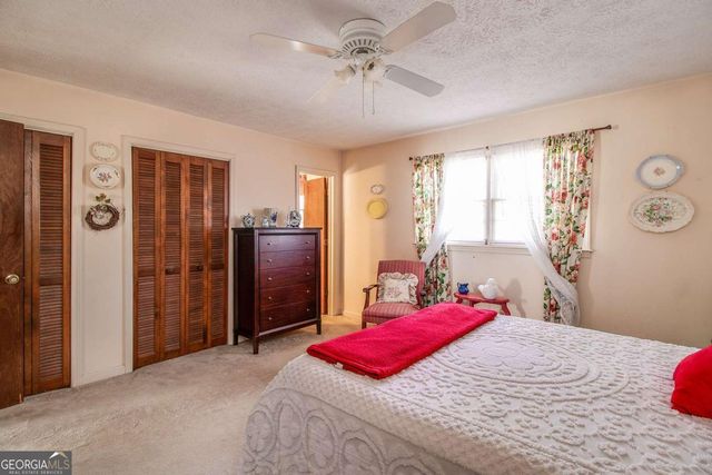 1733 Lamancha Drive, Lawrenceville, GA 30044