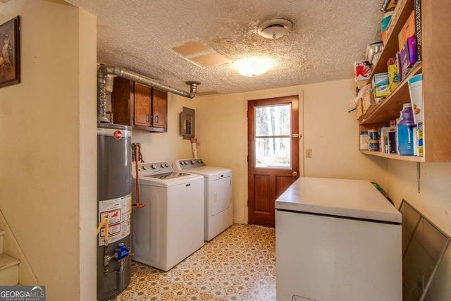 1733 Lamancha Drive, Lawrenceville, GA 30044