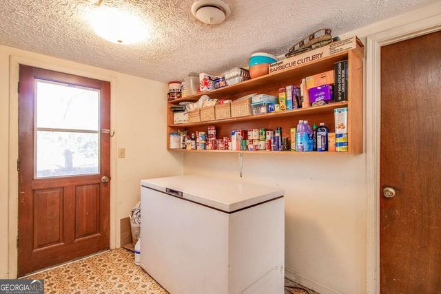 1733 Lamancha Drive, Lawrenceville, GA 30044