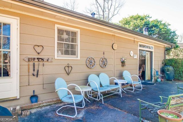 1733 Lamancha Drive, Lawrenceville, GA 30044