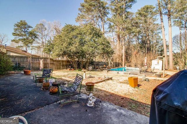 1733 Lamancha Drive, Lawrenceville, GA 30044