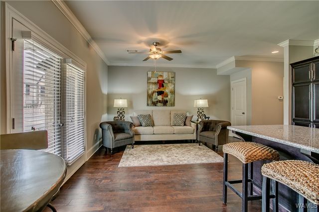 2150 3RD 404, Tuscaloosa, AL 35401