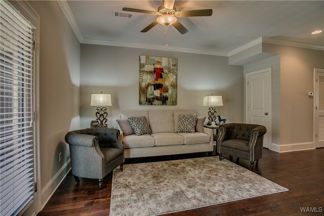 2150 3RD 404, Tuscaloosa, AL 35401