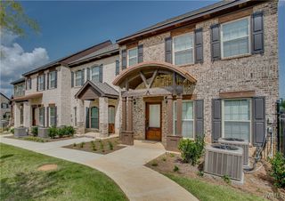 2150 3RD 404, Tuscaloosa, AL 35401