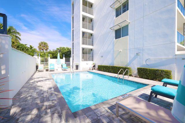 601 N Ocean Boulevard 203, Boca Raton, FL 33432