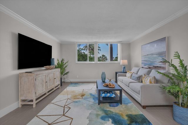 601 N Ocean Boulevard 203, Boca Raton, FL 33432