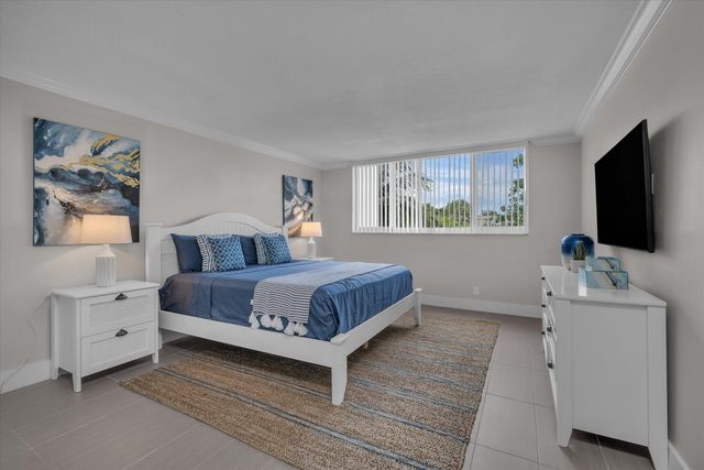 601 N Ocean Boulevard 203, Boca Raton, FL 33432