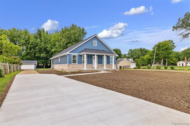 51707 Washington Street, New Baltimore, MI 48047