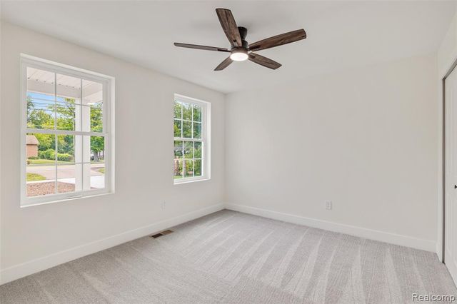51707 Washington Street, New Baltimore, MI 48047