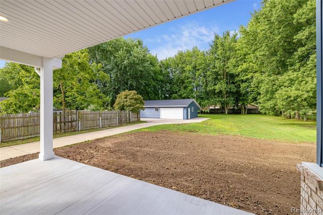 51707 Washington Street, New Baltimore, MI 48047