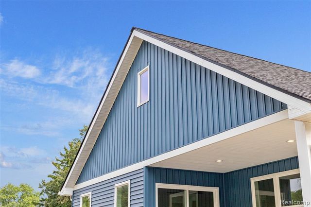 51707 Washington Street, New Baltimore, MI 48047