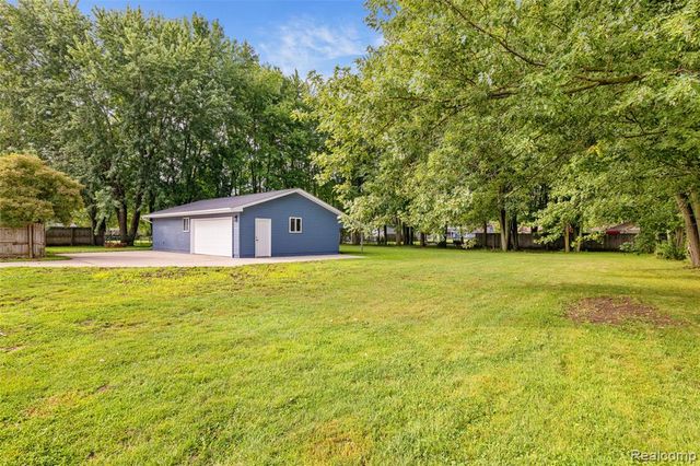51707 Washington Street, New Baltimore, MI 48047