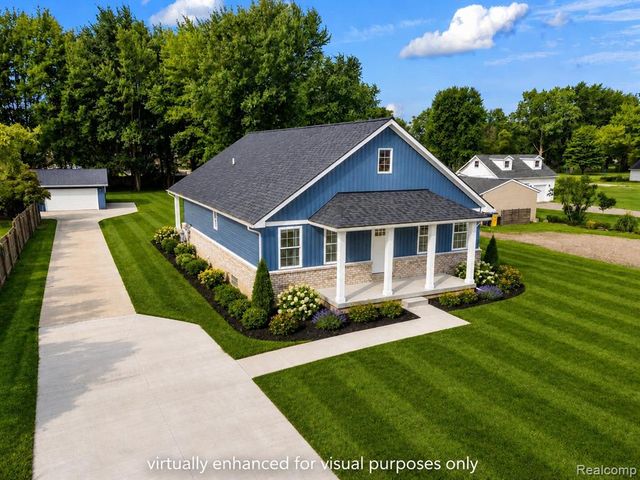 51707 Washington Street, New Baltimore, MI 48047