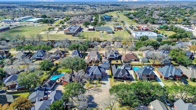 2107 Landscape Way, Richmond, TX 77406