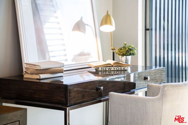 12431 Rochester Avenue 402, Los Angeles, CA 90025