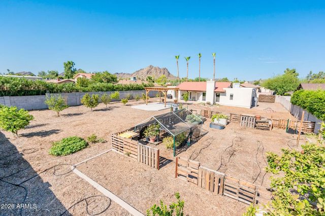 11847 N BANCROFT Drive, Phoenix, AZ 85028