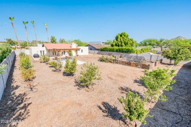 11847 N BANCROFT Drive, Phoenix, AZ 85028
