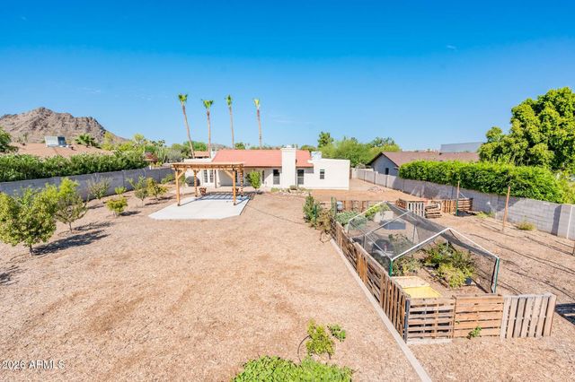 11847 N BANCROFT Drive, Phoenix, AZ 85028