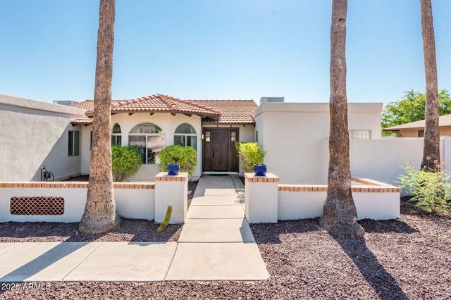 11847 N BANCROFT Drive, Phoenix, AZ 85028