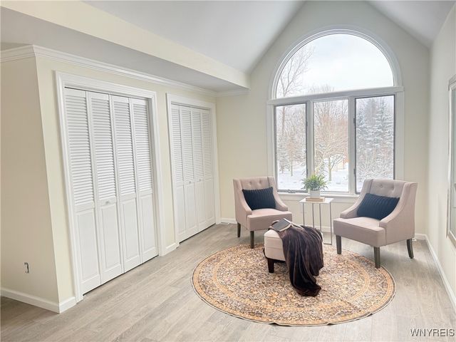 400 Tiburon Lane, Amherst, NY 14051