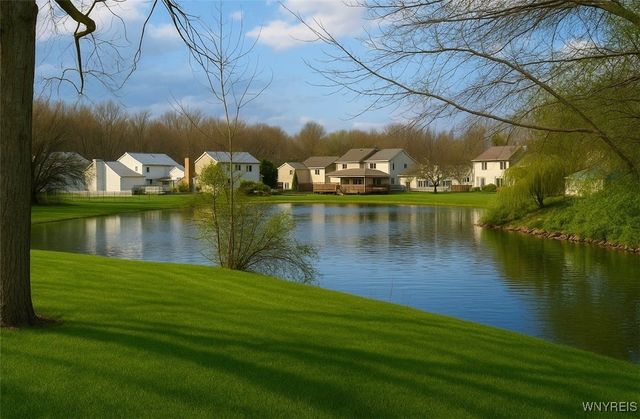 400 Tiburon Lane, Amherst, NY 14051