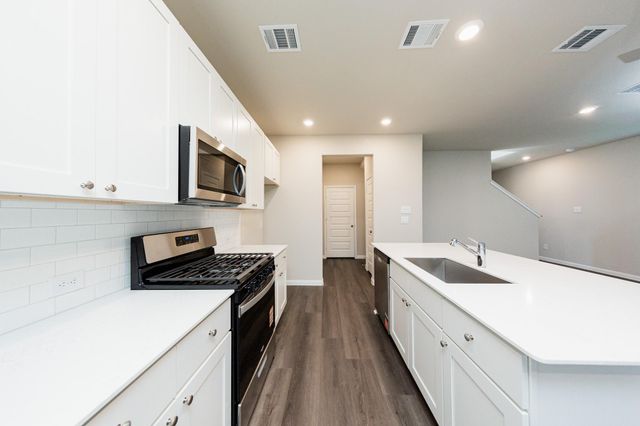 2340 Pipefish Drive, Conroe, TX 77384