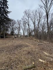 1395 County Road E W, Arden Hills, MN 55112