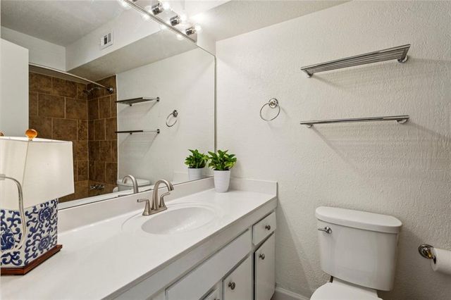 395 Pharr Road NE 302, Atlanta, GA 30305