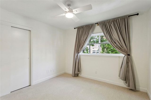 395 Pharr Road NE 302, Atlanta, GA 30305