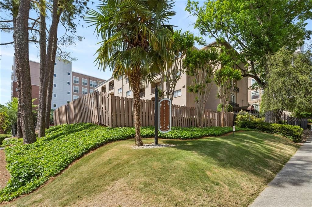 395 Pharr Road NE 302, Atlanta, GA 30305