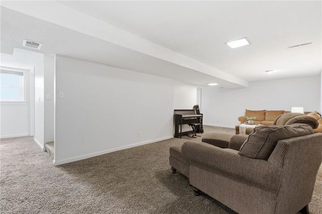 3411 E 78th Street, Kansas City, MO 64132