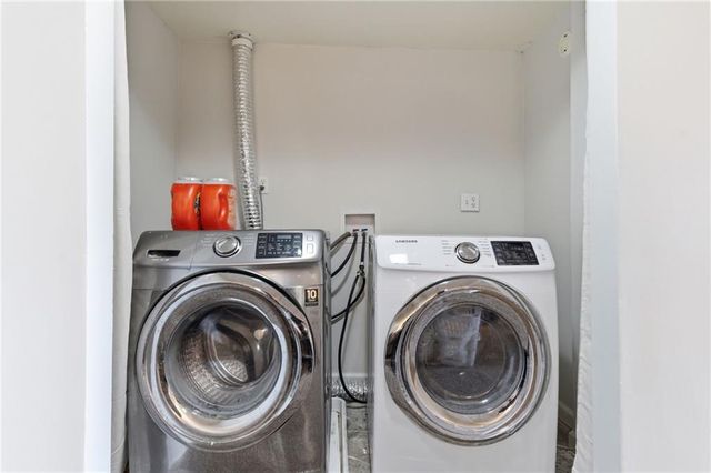 3411 E 78th Street, Kansas City, MO 64132