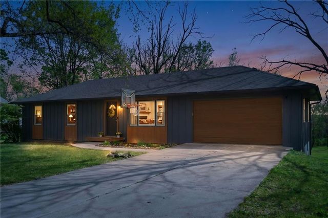 3411 E 78th Street, Kansas City, MO 64132