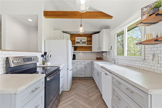 3411 E 78th Street, Kansas City, MO 64132