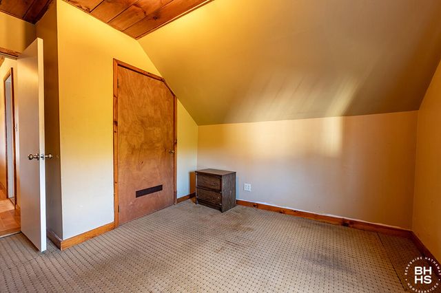 136 Old Military Road, Lake Placid, NY 12946