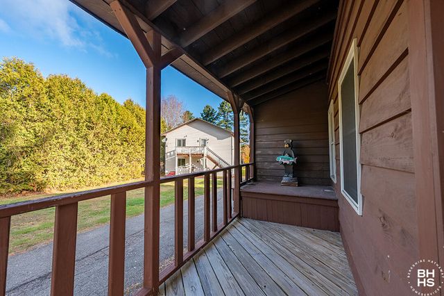 136 Old Military Road, Lake Placid, NY 12946