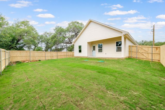 803 Arrowhead Court, Granbury, TX 76048