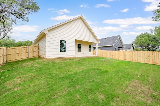 803 Arrowhead Court, Granbury, TX 76048