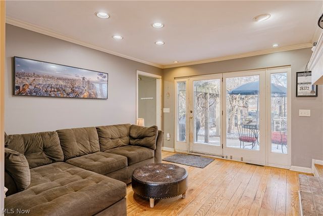 26301 Annesley Road, Beachwood, OH 44122