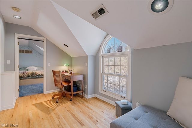 26301 Annesley Road, Beachwood, OH 44122