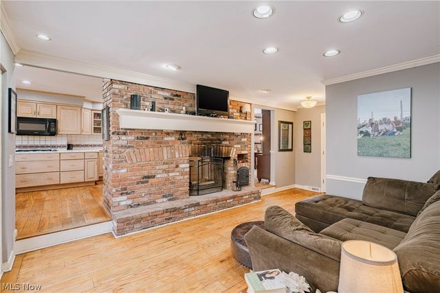 26301 Annesley Road, Beachwood, OH 44122