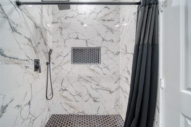 443 Barnett St, West Palm Beach, FL 33405