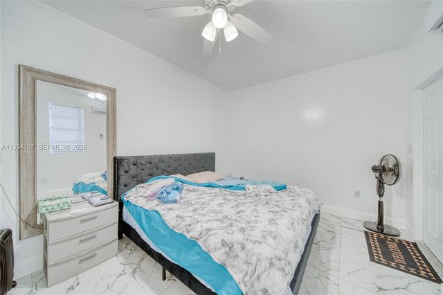 443 Barnett St, West Palm Beach, FL 33405