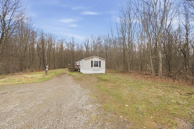 1541 County Route 7, Hannibal, NY 13126