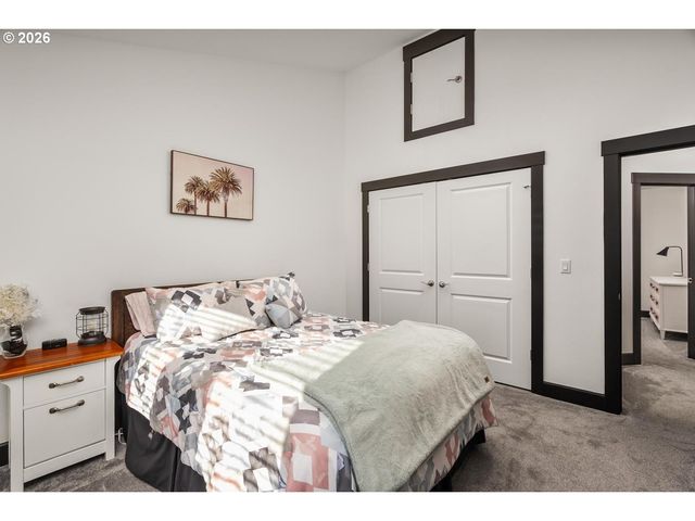 335 HILLSDALE Dr, Woodland, WA 98674