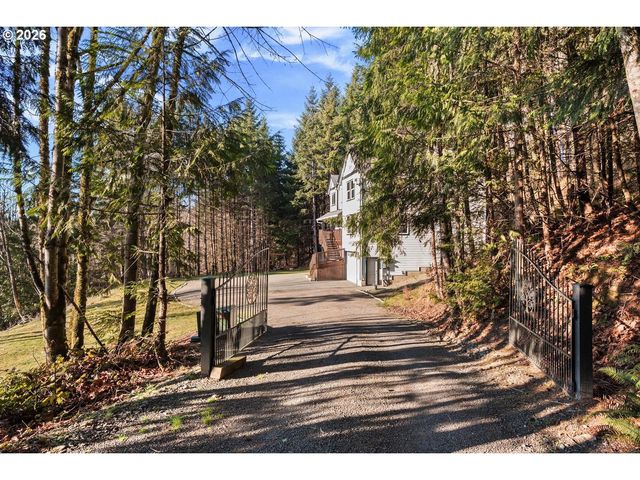 335 HILLSDALE Dr, Woodland, WA 98674