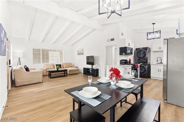 1916 Howard Avenue, Las Vegas, NV 89104