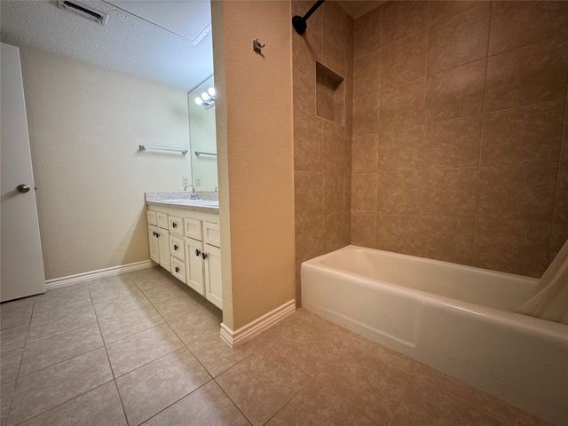 1121 Signal Ridge Place, Rockwall, TX 75032