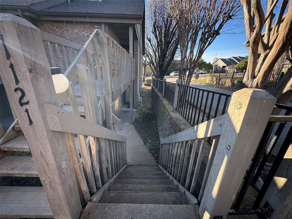 1121 Signal Ridge Place, Rockwall, TX 75032