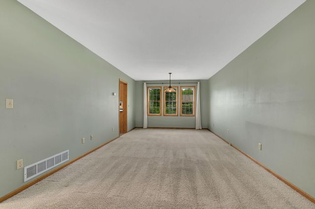 1713 Polaris Court, Saint Cloud, MN 56303